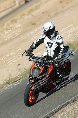 media/Oct-16-2022-TrackXperience (Sun) [[236a00b5b6]]/Group 3/session 2 turn 11/